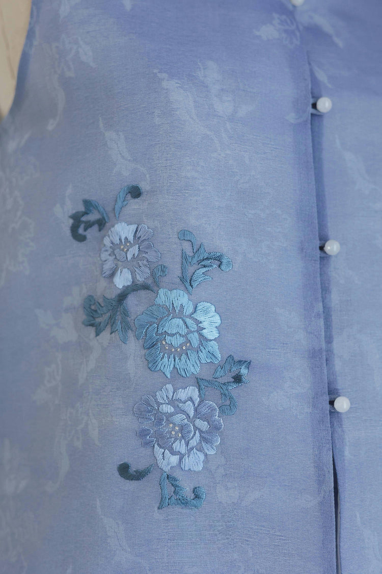 Starry Blue Hand-Embroidered Sheer Sleeveless Set (Exclusive Piece) 星藍手繡紗無袖套裝 (孤品)