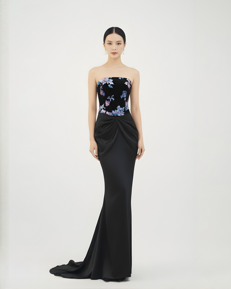 Midnight Rose · Black Mother-of-Pearl Pattern Silk Gown 墨夜薔薇·黑色螺鈿真絲晚禮裙