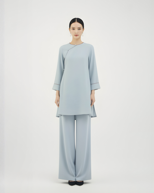 Light Blue Acetate Pearl Satin Overcoat 淡藍醋酸珍珠緞斜襟長衫