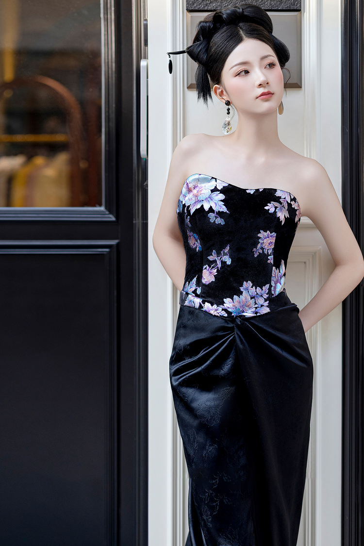 Midnight Rose · Black Mother-of-Pearl Pattern Silk Gown 墨夜薔薇·黑色螺鈿真絲晚禮裙