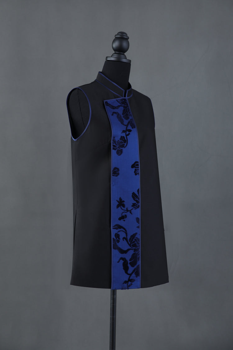 Ink Blue Crepe Zhang Velvet Vest 墨藍重䋓漳絨馬甲
