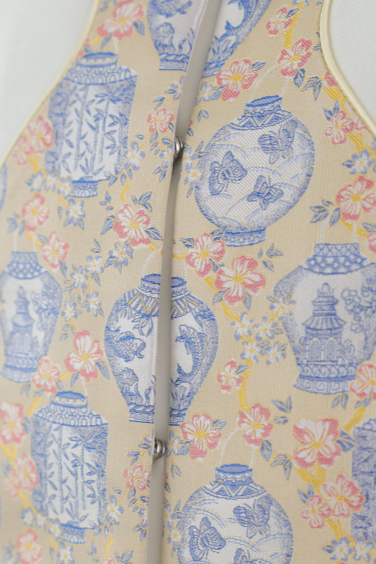 White Silk-Wool & Song Brocade Vase Vest 白色絲毛宋錦寶瓶馬甲