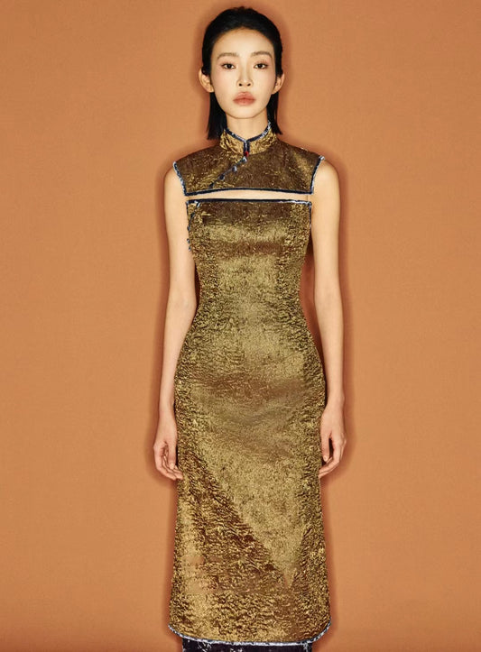 Copper Velvet-Trimmed Faux Two-Piece Neo-Chinese Gown 銅色絨面假兩件新中式禮裙