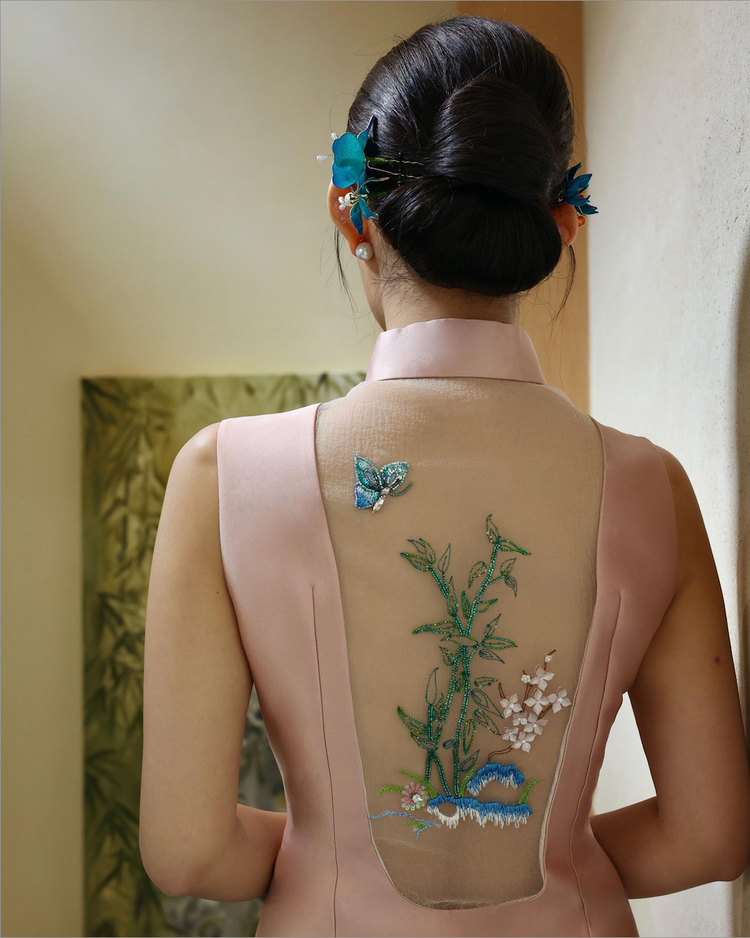 French-Embroidered Plum-Bamboo-Butterfly Cheongsam 梅竹蝶法式刺繡旗袍