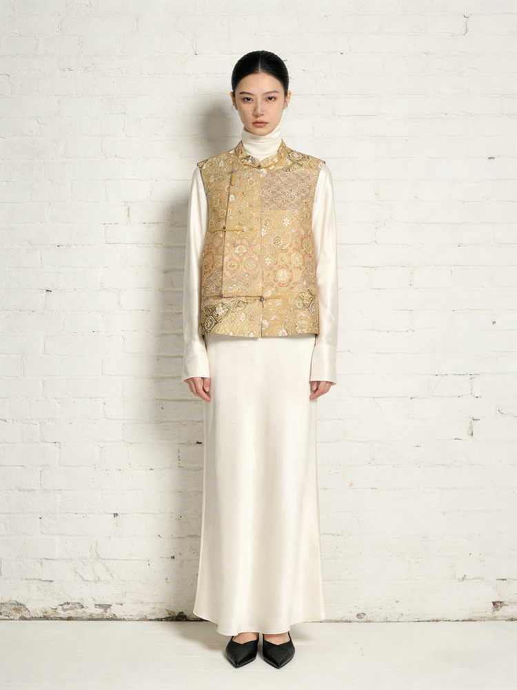 Iridescent Mist Nishijin Brocade Vest 金色緙絲團花馬甲 (Exclusive Piece 孤品)