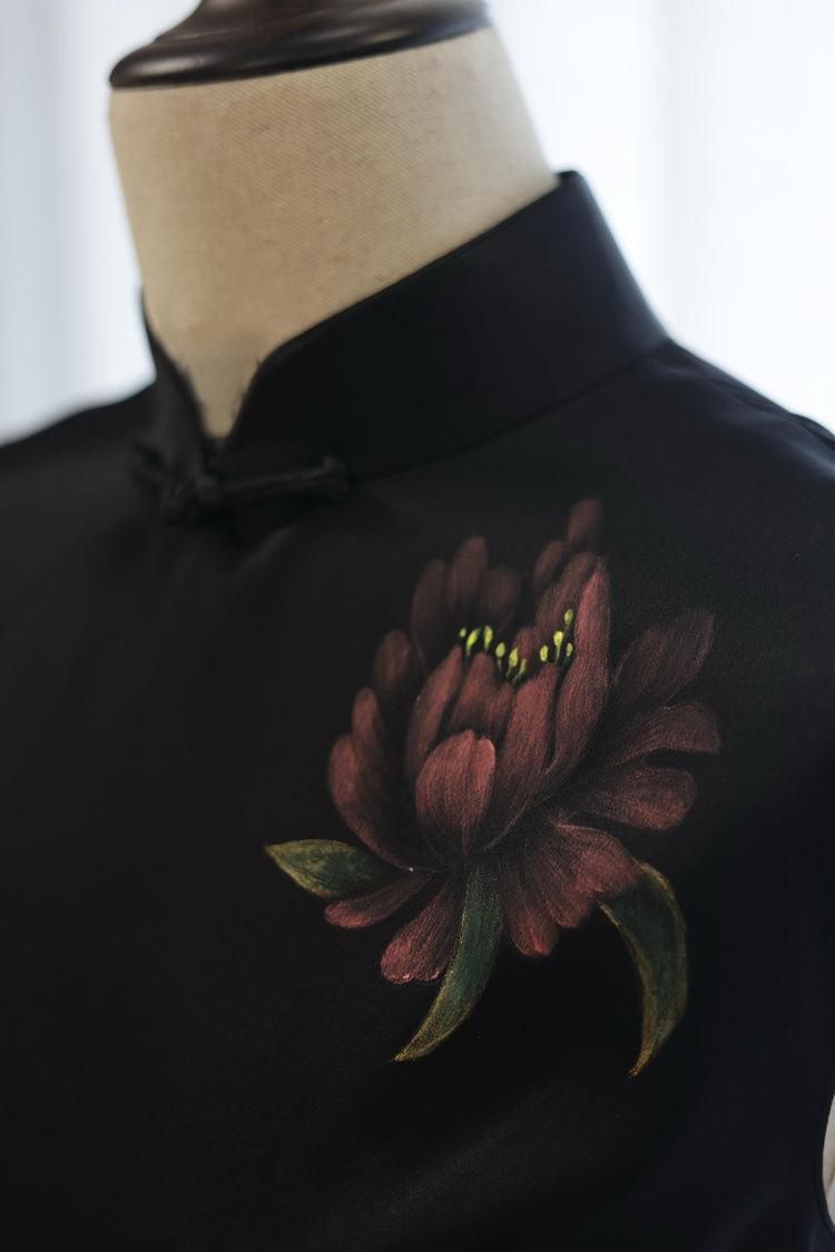 Midnight Peony Hand-Painted Black Silk Qipao 午夜牡丹·黑色真絲手繪旗袍