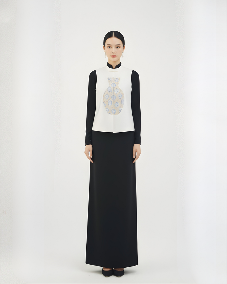 White Silk-Wool & Song Brocade Vase Vest 白色絲毛宋錦寶瓶馬甲