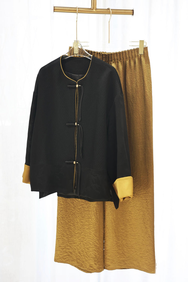 Black Acetate Turn-Up Sleeve Lightweight Jacket 黑色醋酸金色翻袖薄外套