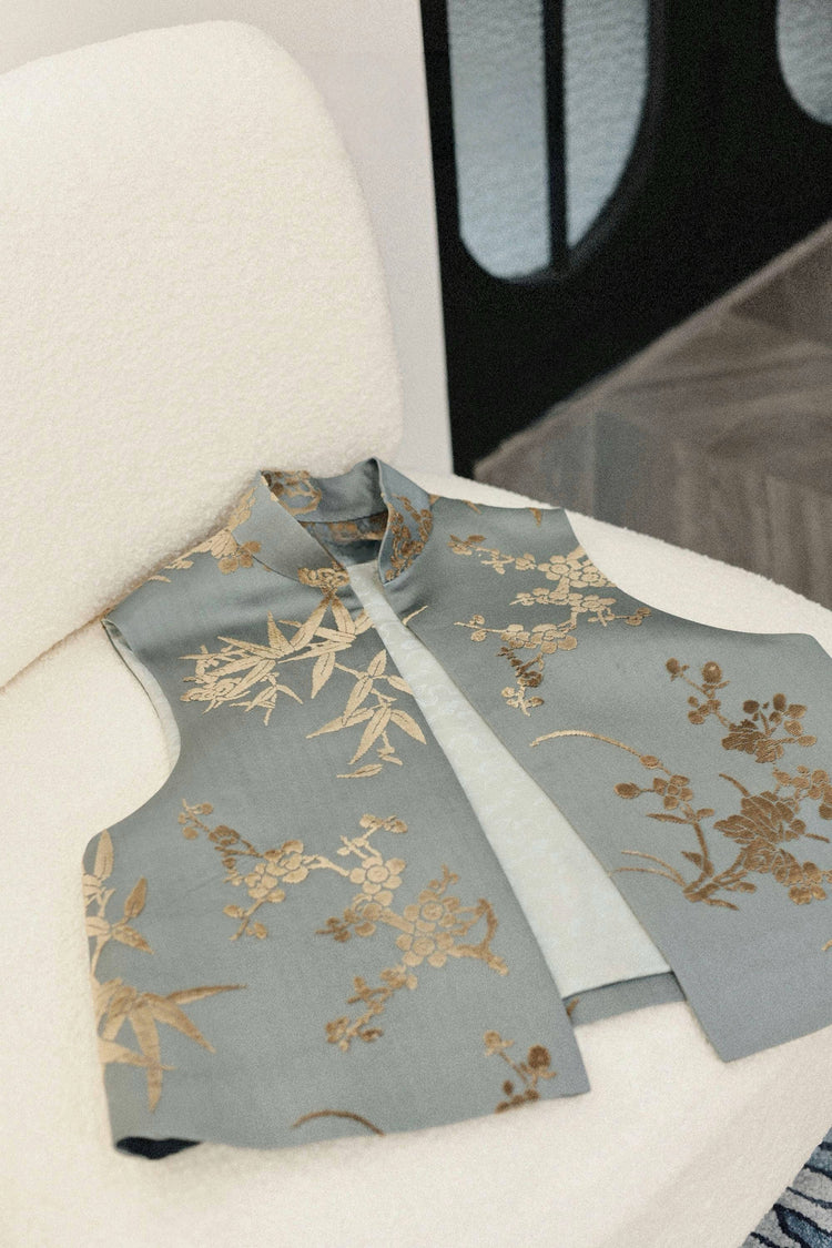 Mist Blue Branch Zhang Velvet Vest 黛雲金枝漳絨馬甲