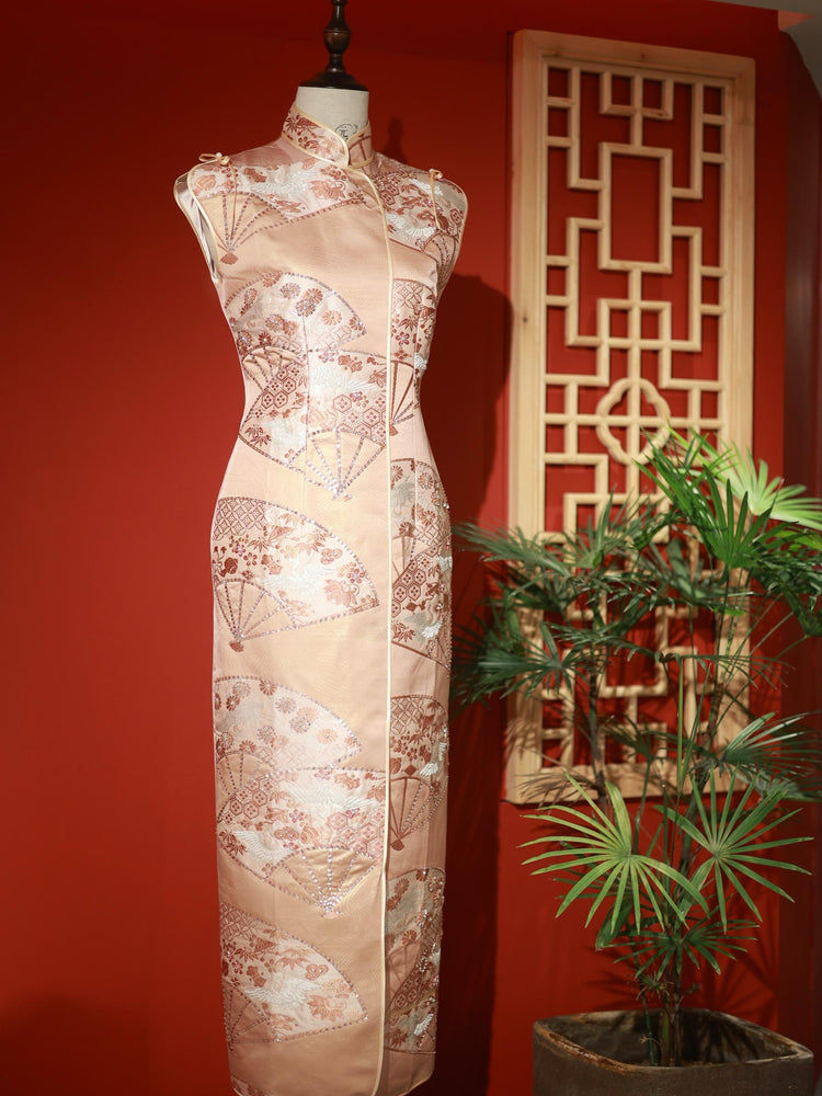 Pink Nishijin Brocade Fan-Pattern Qipao (Exclusive Piece) 淺粉西陣織扇紋旗袍(孤品)