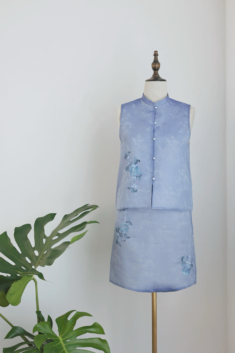 Starry Blue Hand-Embroidered Sheer Sleeveless Set (Exclusive Piece) 星藍手繡紗無袖套裝 (孤品)