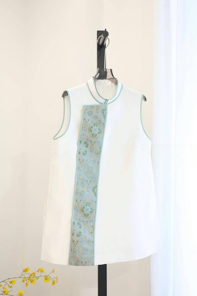 Yunting Song Brocade Wool-Silk Long Vest 雲汀宋錦絲毛長馬甲