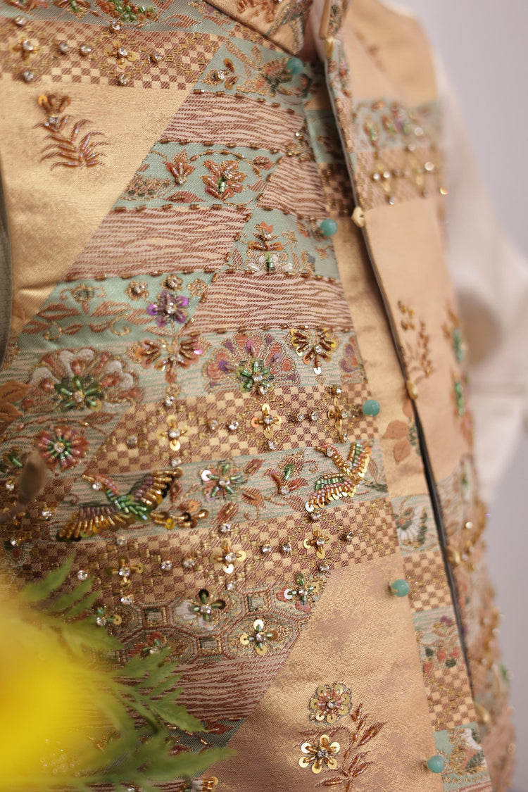 Gold-dusted French Embroidery Floral Nishijin Brocade Vest (Exclusive Piece) 金粉法繡繁花西陣織馬甲(孤品)