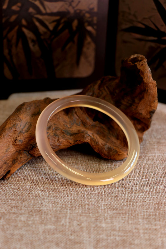 Apricot Tea Agate Bangle 杏茶瑪瑙手鐲