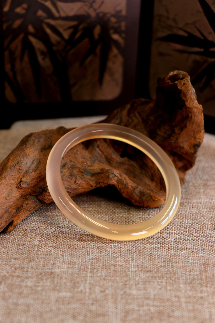 Apricot Tea Agate Bangle 杏茶瑪瑙手鐲