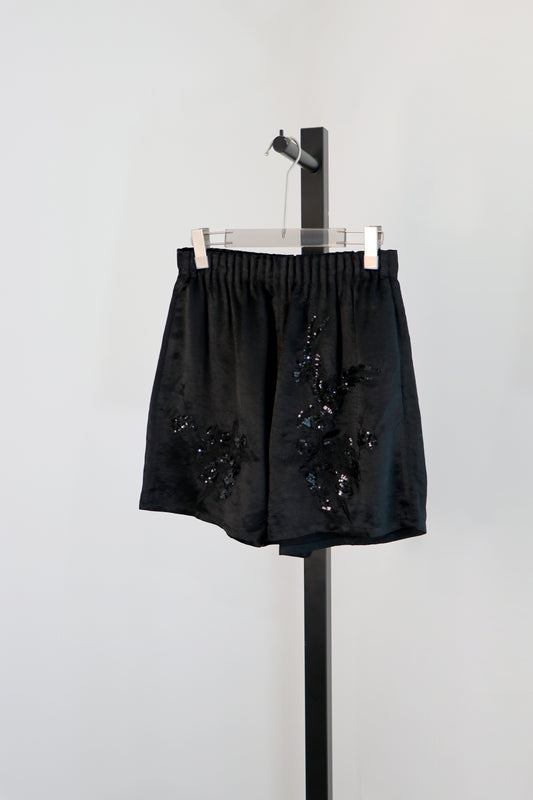 Silken Echo Shorts with Embroidered Birdsong 繡影雀語真絲短褲
