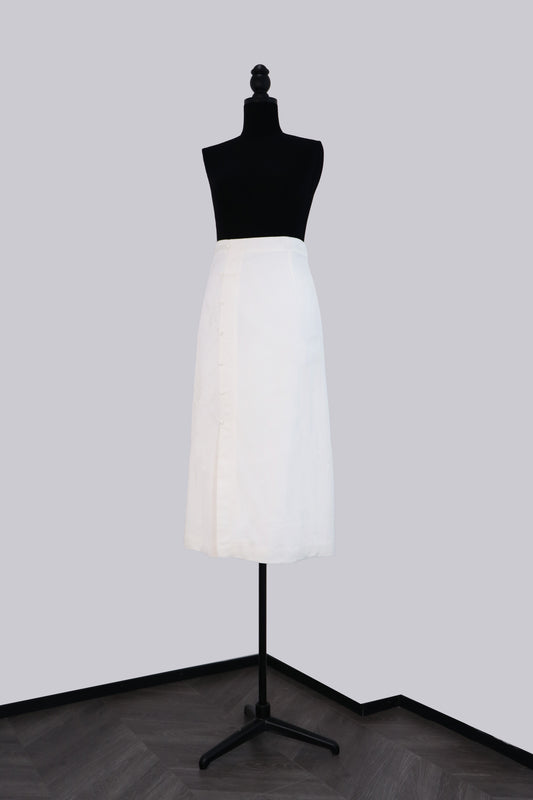 Silk Skirt with Decorative knot Buttons 白色真絲一字扣假襟半裙