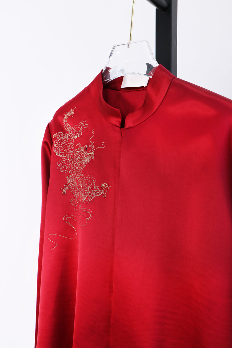 Red Silk Tang Jacket with Golden Dragon Embroidery 紅色真絲金龍刺繡唐裝