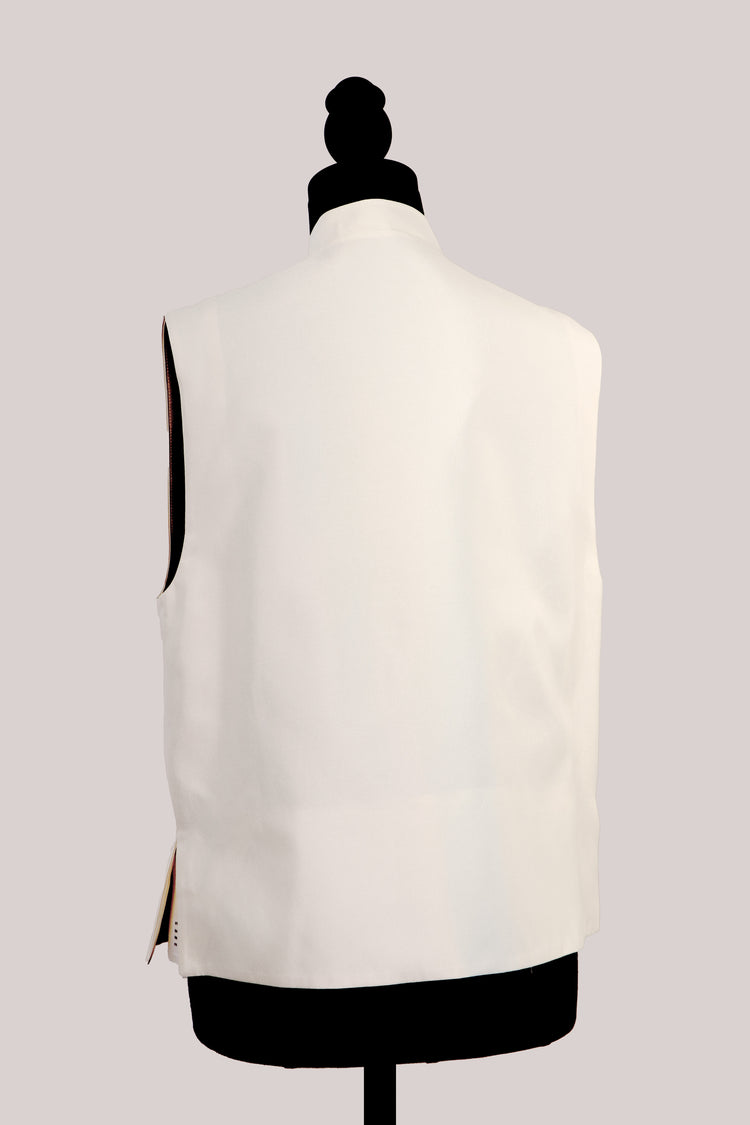 Ivory Silk Vest with Asymmetrical Front 米白真絲斜襟馬甲