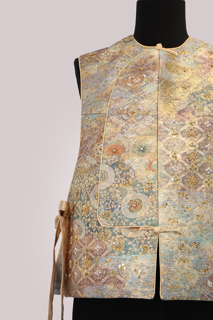 Iridescent Mist Brocade Vest (Exclusive Piece) 彩霧浮光西陣織馬甲(孤品)