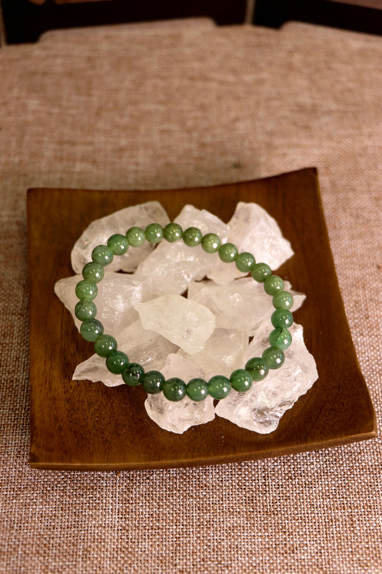 Jade Dewlight Bracelet 玉露青光手串