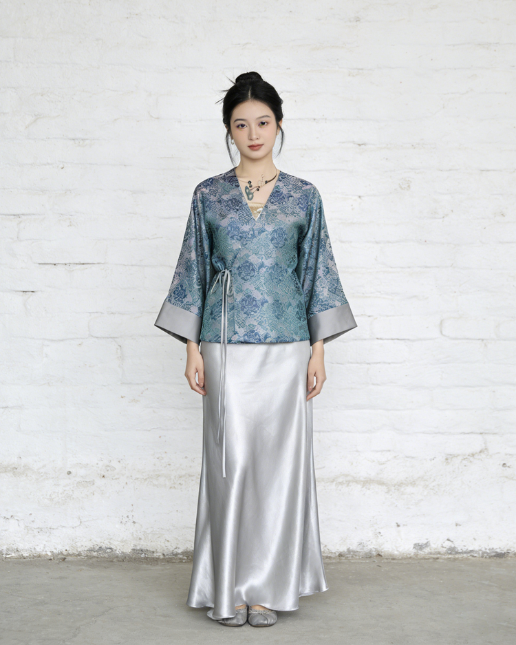 Song Brocade Purple-Blue Floral Jacket 宋錦紫青繁花外套