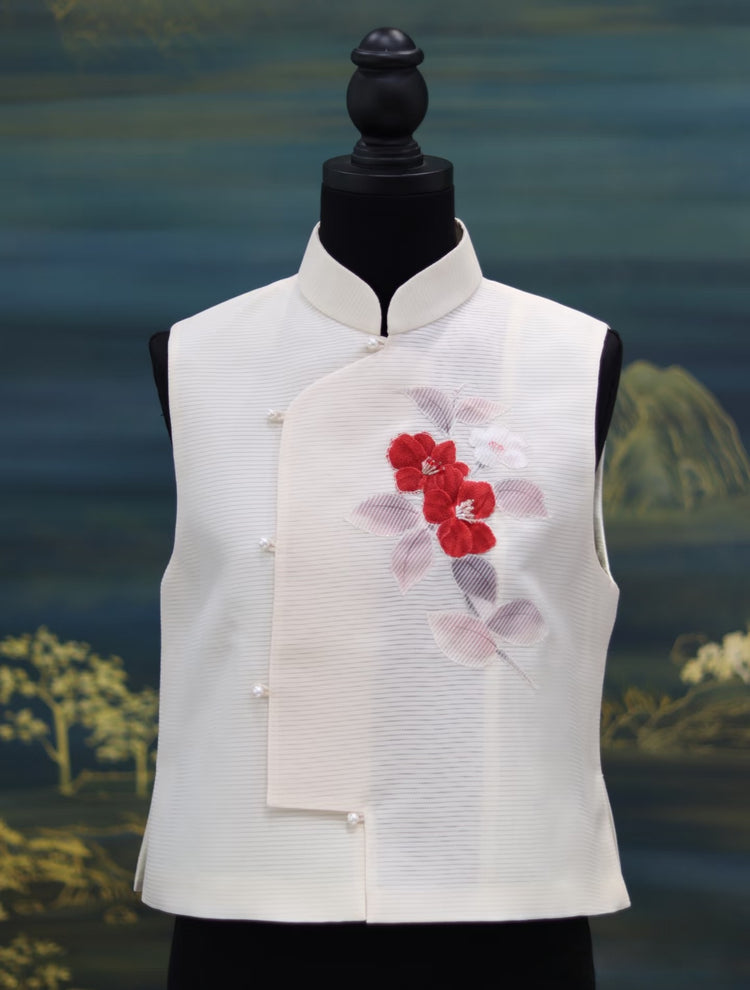 Crimson Bloom Kesi Vest (Exclusive Piece) 赤霞綻蕊緙絲馬甲(孤品)