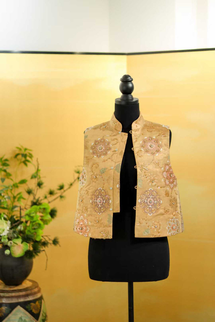 Golden Tang Blossom Brocade Vest  (Exclusive Piece) 鎏金唐花宴西陣織馬甲(孤品)