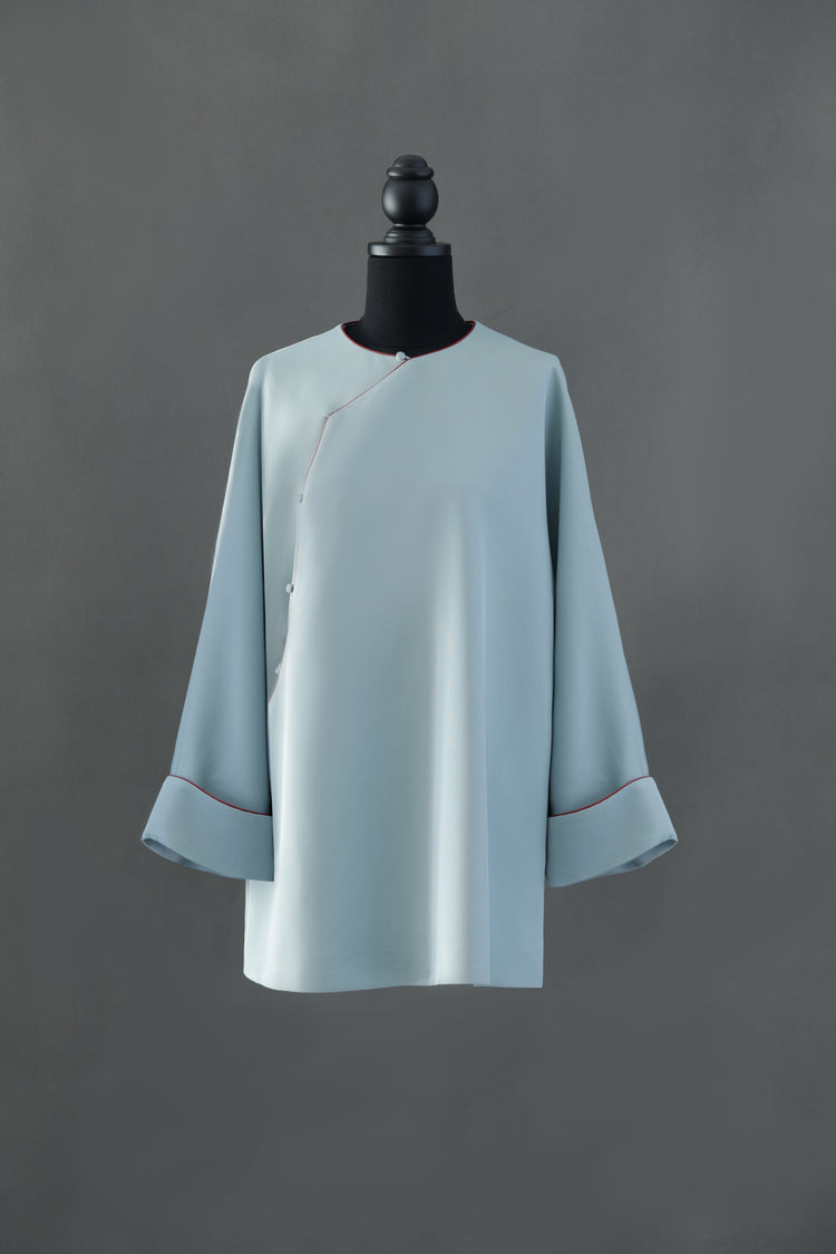 Light Blue Acetate Pearl Satin Overcoat 淡藍醋酸珍珠緞斜襟長衫