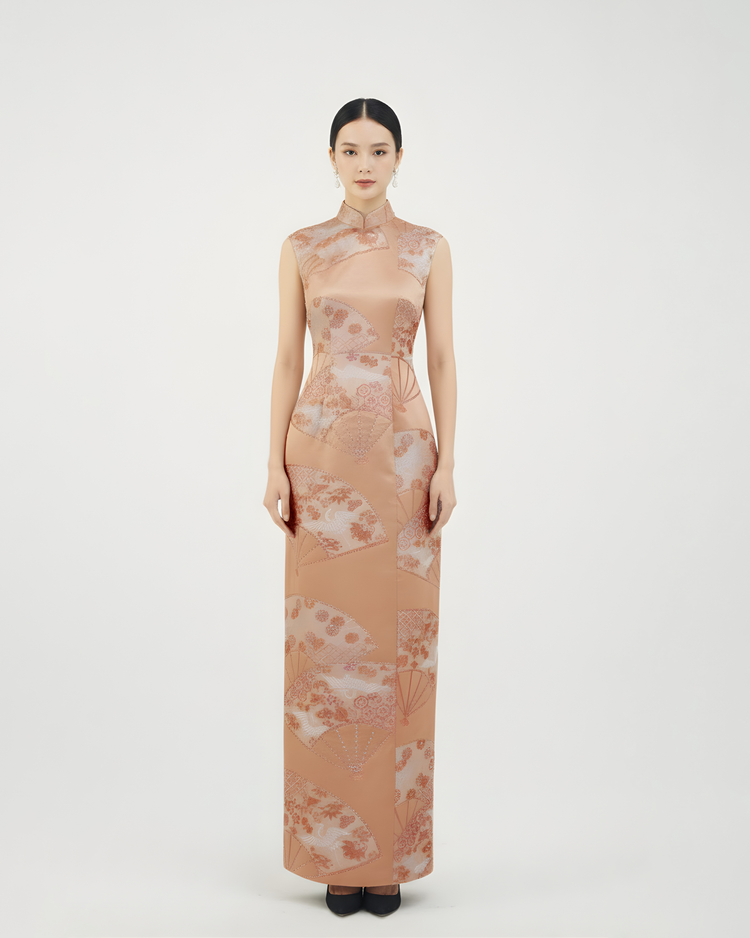 Pink Nishijin Brocade Fan-Pattern Qipao (Exclusive Piece) 淺粉西陣織扇紋旗袍（孤品）