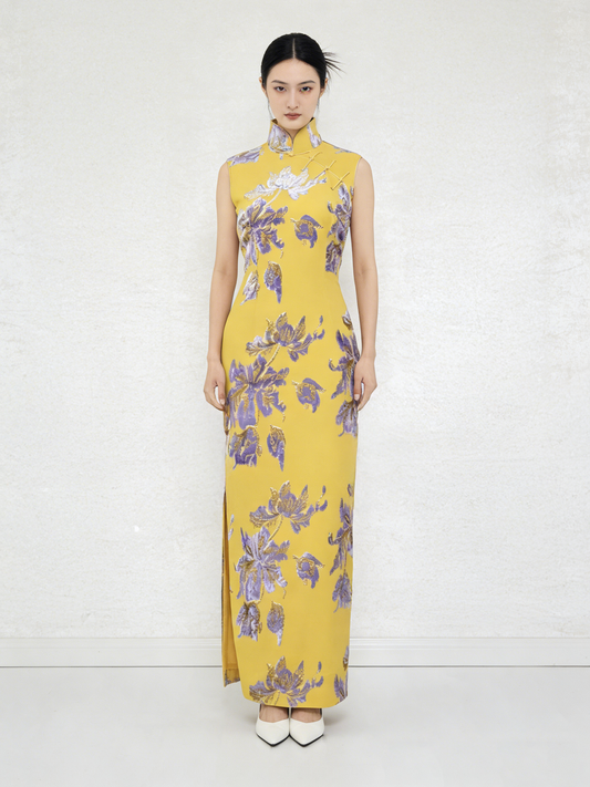 Silk Velvet-Embroidered Bright Yellow Cheongsam 真絲植絨明黃旗袍