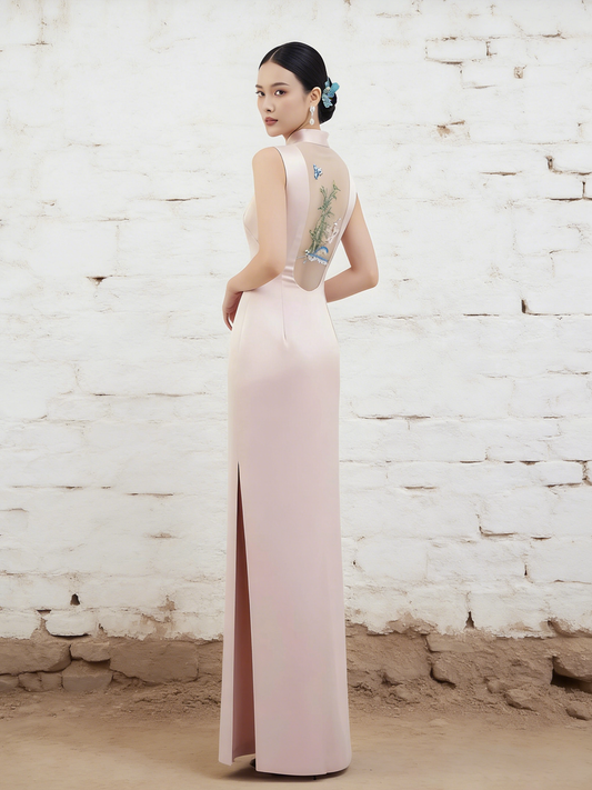 French-Embroidered Plum-Bamboo-Butterfly Cheongsam 梅竹蝶法式刺繡旗袍