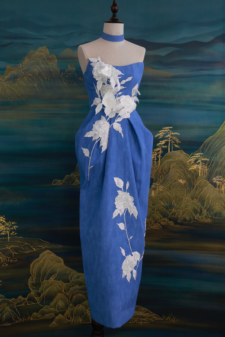 White Rose Relief Strapless Gown 立體玫瑰雕花抹胸禮裙