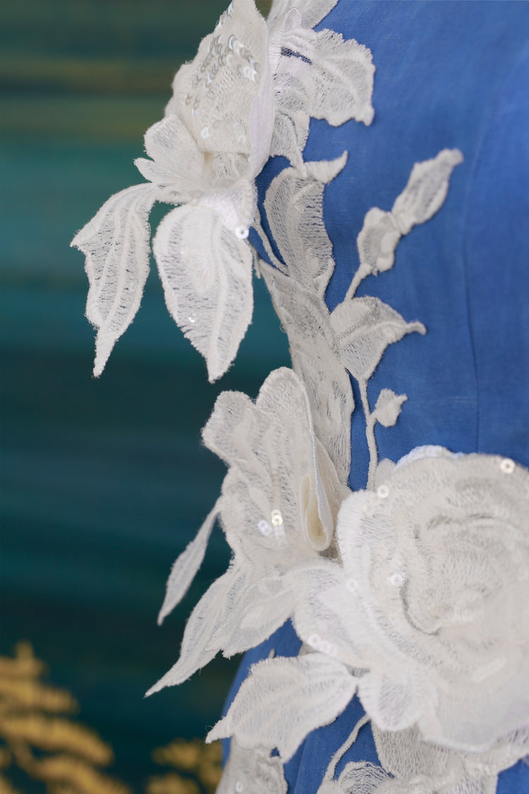 White Rose Relief Strapless Gown 立體玫瑰雕花抹胸禮裙