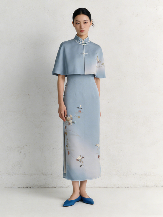 Light Blue Seiken Haitang Blossom Cheongsam 正絹海棠花淺藍旗袍 (Exclusive Piece 孤品)