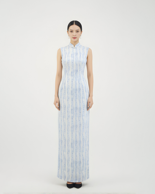 Ice Lock Silk Qipao 冰鎖真絲旗袍