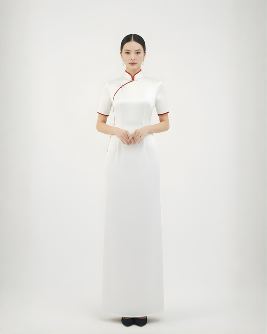 White Silk Qipao with Red Piping and Frog Buttons 素雪紅邊真絲盤扣旗袍