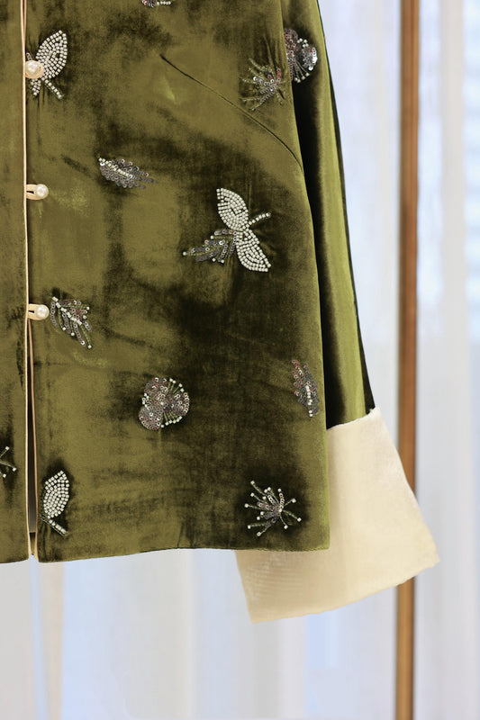 Olive Green Velvet French Embroidered Turn-Up Sleeve Jacket 橄欖綠絲絨法式刺繡翻袖外套