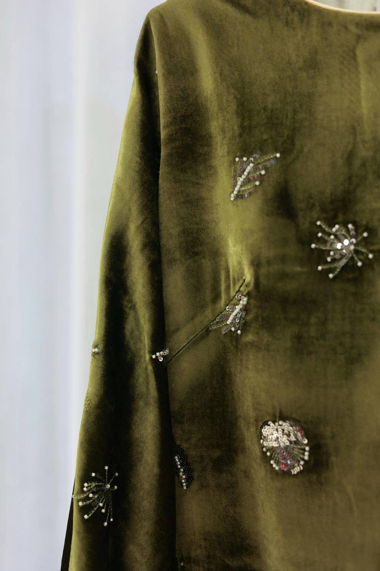 Olive Green Velvet French Embroidered Turn-Up Sleeve Jacket 橄欖綠絲絨法式刺繡翻袖外套
