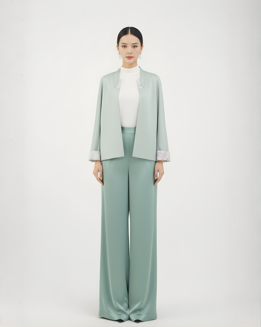 Moss Green Jacket with Nishijin Weave Panels 豆沙綠西陣織拼接外套