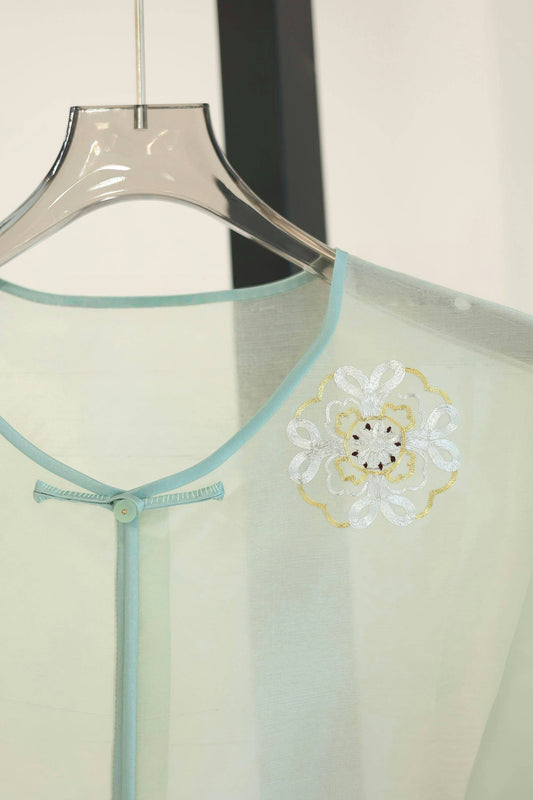 Soft Green Hand-Embroidered Sheer Jacket(Exclusive Piece) 嫩草綠手繡紗外套(孤品)