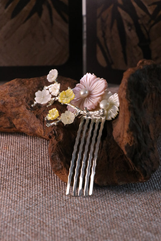 Blossom Mist Agate Hairpin 春曉貝語瑪瑙簪