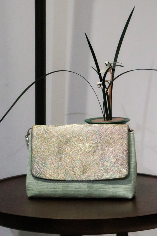 Moss Pearl Brocade Clutch 青苔繡光手包