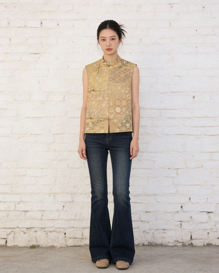 Golden Kesi Floral Silk Vest (Exclusive Piece) 金色缂丝团花马甲（孤品）