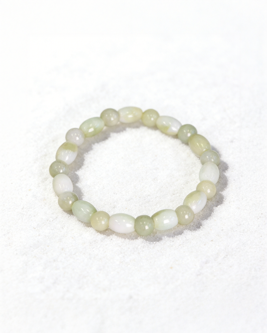 Jade Whisper Bracelet 柔白翡翠手串