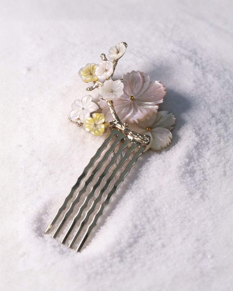 Blossom Mist Agate Hairpin 春曉貝語瑪瑙簪