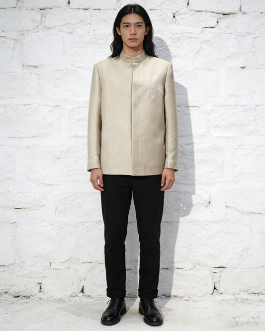 Light Gold Zhongshan Suit with Auspicious Cloud Embroidery 金韻祥雲中山裝