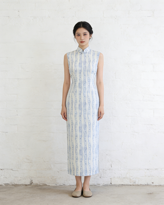 Ice Lock Silk Qipao 冰鎖真絲旗袍